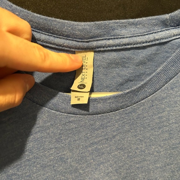 Fiji Water Promo T-shirt - Picture 4 of 4